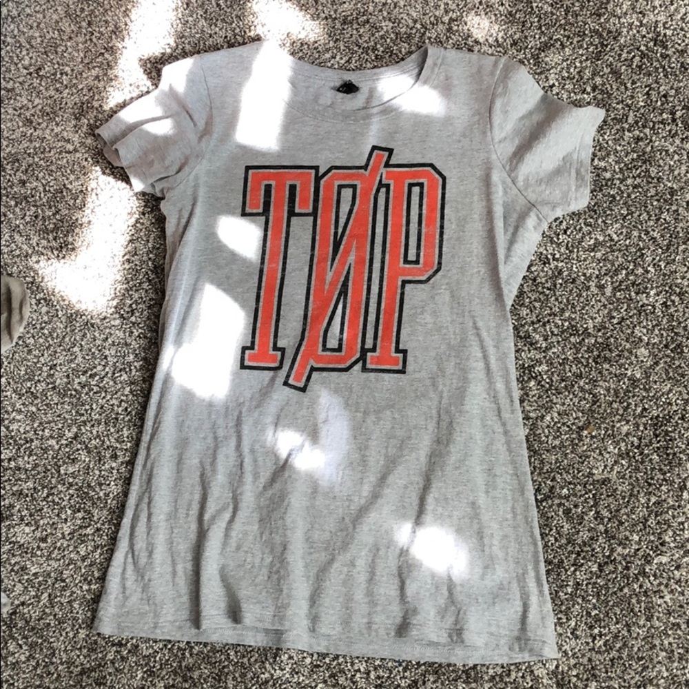 Twenty One Pilots t-shirt